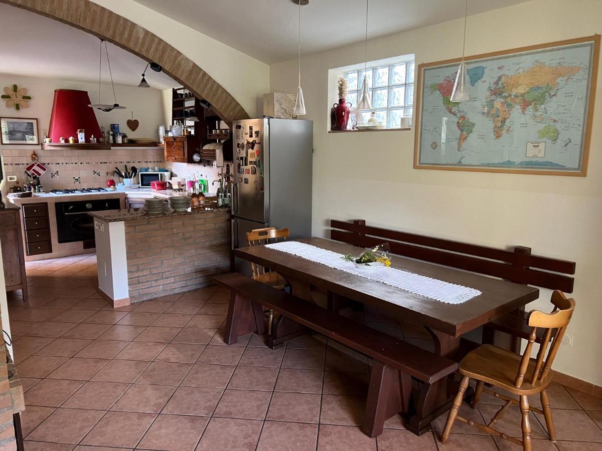 B&B I Tre Gatti Pesaro Eksteriør billede