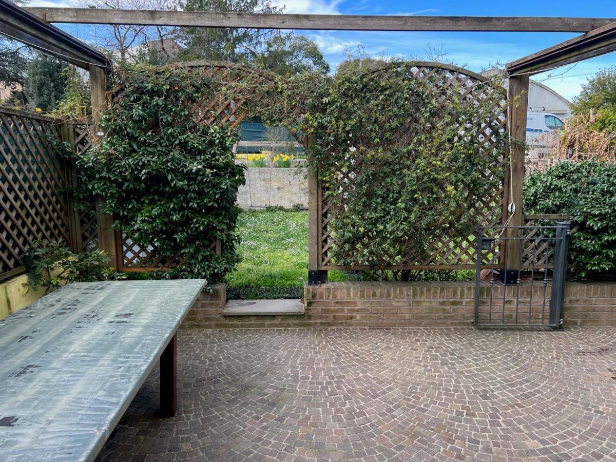 B&B I Tre Gatti Pesaro Eksteriør billede